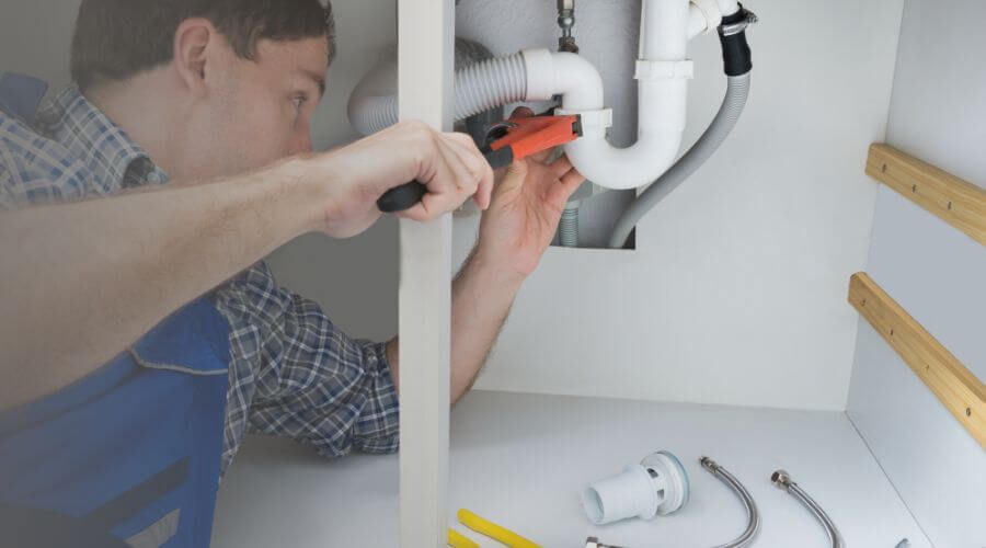 Local expert plumbing services in Fillmore, IL